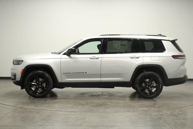 new 2025 Jeep Grand Cherokee L car, priced at $53,215