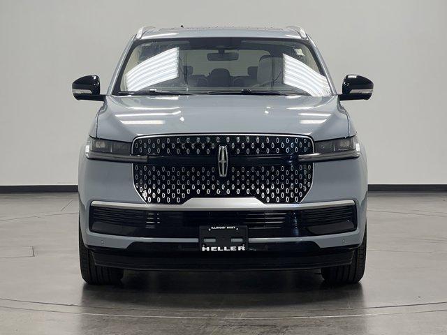 new 2025 Lincoln Navigator car, priced at $102,940