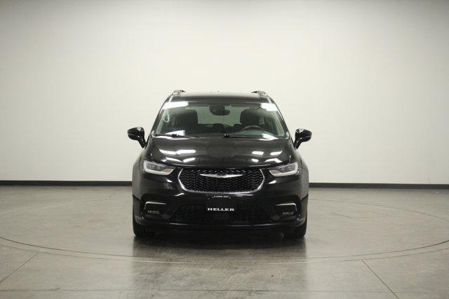 used 2022 Chrysler Pacifica car