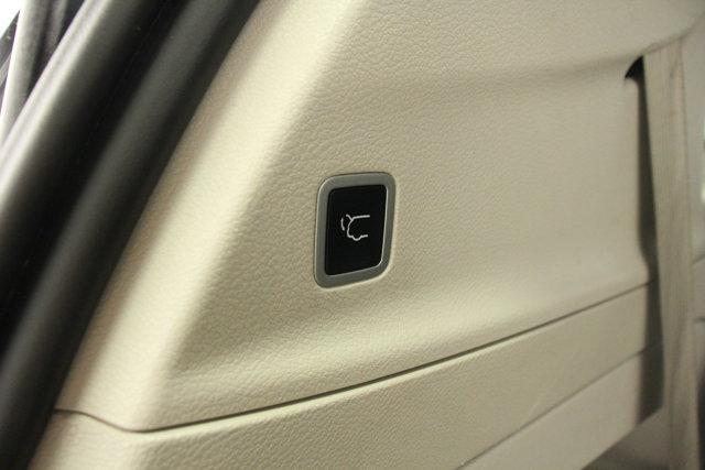 used 2022 Chrysler Pacifica car
