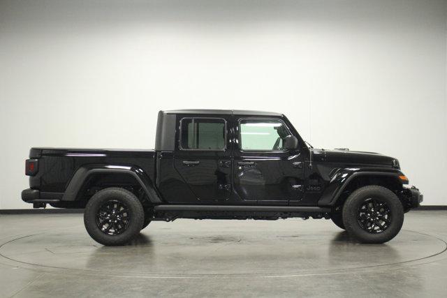 new 2023 Jeep Gladiator car, priced at $55,265