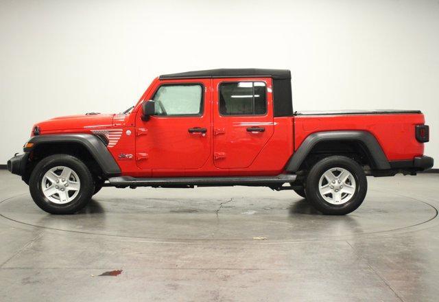 used 2020 Jeep Gladiator car, priced at $28,462