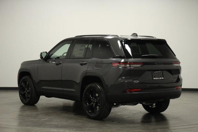 new 2025 Jeep Grand Cherokee car, priced at $50,220