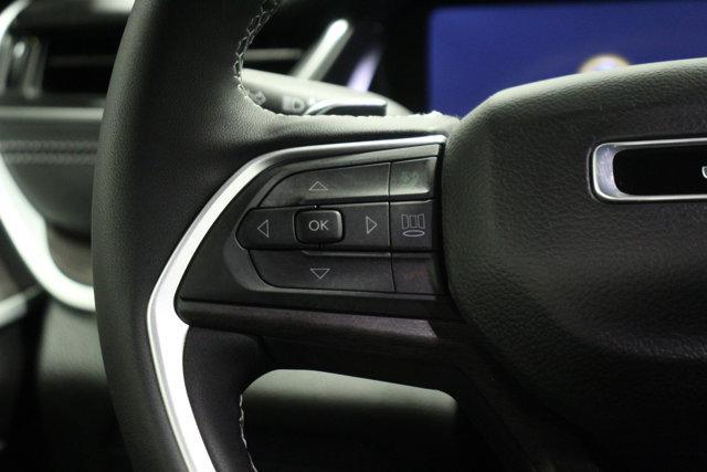 new 2025 Jeep Grand Cherokee car, priced at $50,220