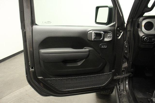 new 2025 Jeep Wrangler car, priced at $60,785