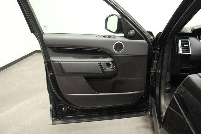 used 2018 Land Rover Discovery car, priced at $19,962