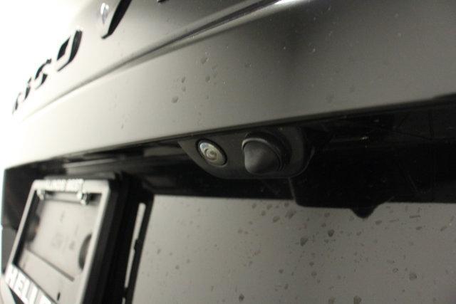 used 2018 Land Rover Discovery car, priced at $19,962