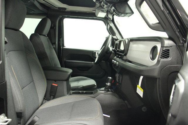 new 2025 Jeep Wrangler car, priced at $58,060