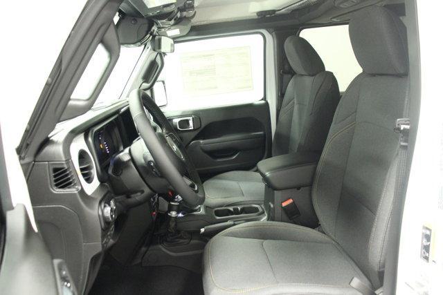 new 2025 Jeep Wrangler car, priced at $54,380
