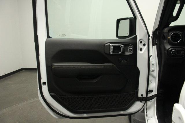 new 2025 Jeep Wrangler car, priced at $58,525