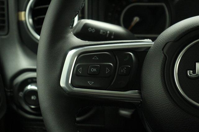 new 2025 Jeep Wrangler car, priced at $58,525