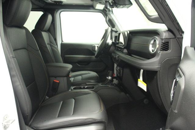 new 2025 Jeep Wrangler car, priced at $58,525