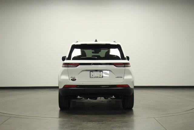 new 2025 Jeep Grand Cherokee car, priced at $52,140