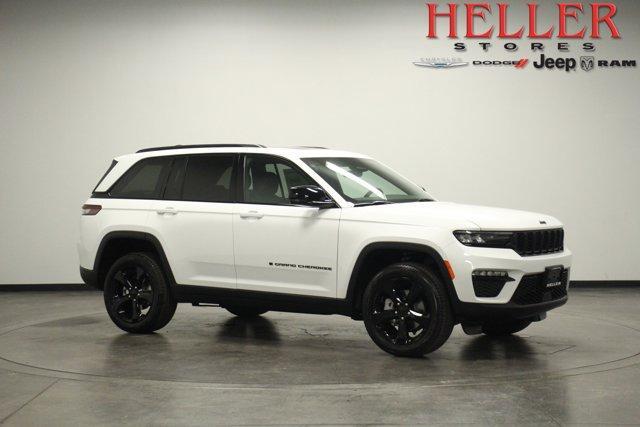 new 2025 Jeep Grand Cherokee car, priced at $52,140
