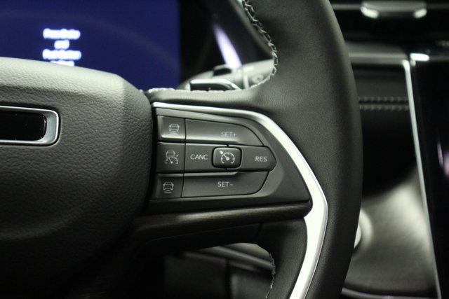 new 2025 Jeep Grand Cherokee car, priced at $52,140