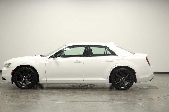 used 2022 Chrysler 300 car, priced at $25,962