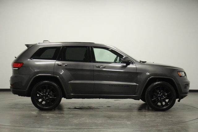 used 2019 Jeep Grand Cherokee car, priced at $16,962