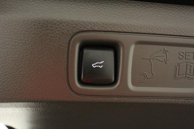 used 2024 Lincoln Navigator L car, priced at $84,462