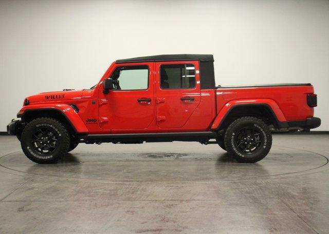 used 2024 Jeep Gladiator car, priced at $39,962