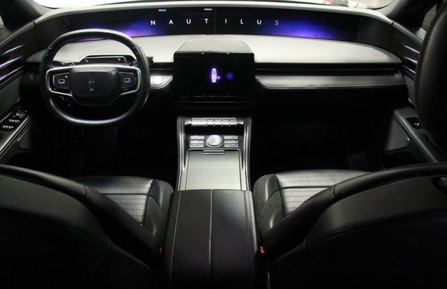 used 2024 Lincoln Nautilus car, priced at $46,462