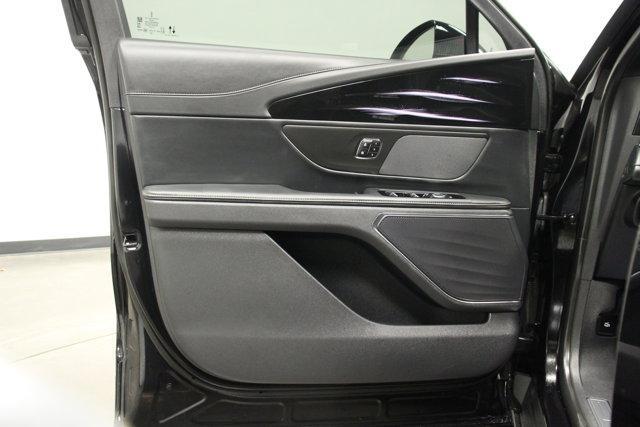 used 2024 Lincoln Nautilus car, priced at $46,462