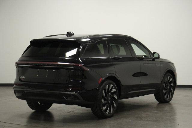 new 2024 Lincoln Nautilus car, priced at $65,220