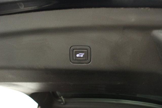 used 2023 GMC Yukon car, priced at $59,962