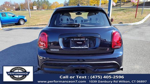 used 2022 MINI Hardtop car, priced at $27,995