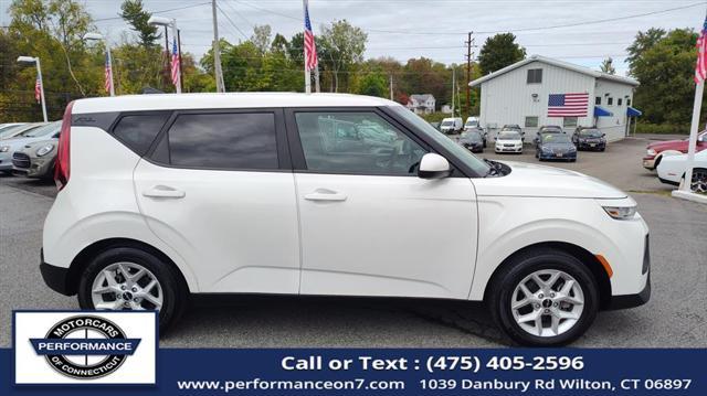 used 2022 Kia Soul car, priced at $20,995