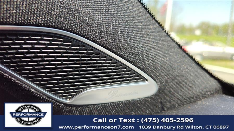 used 2021 Mercedes-Benz GLB 250 car, priced at $31,995