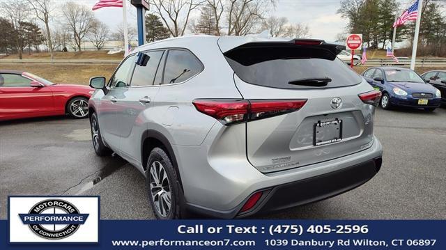 used 2020 Toyota Highlander car, priced at $29,995