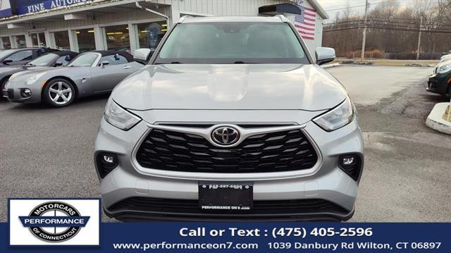 used 2020 Toyota Highlander car, priced at $29,995