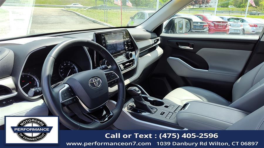 used 2020 Toyota Highlander car, priced at $29,888