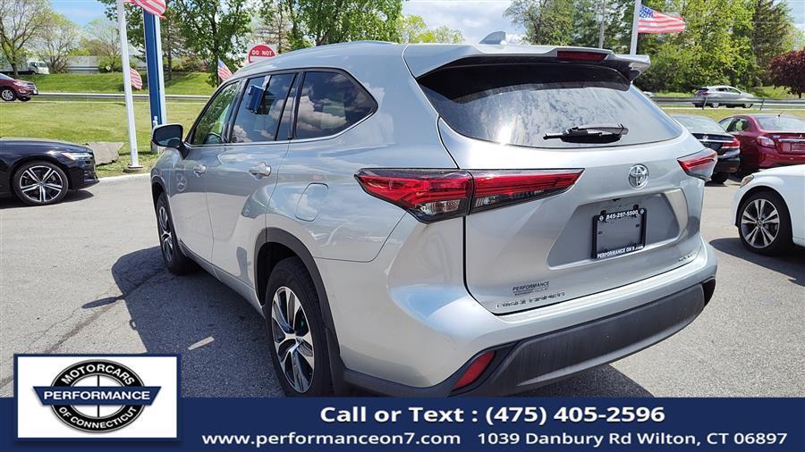 used 2020 Toyota Highlander car, priced at $29,888
