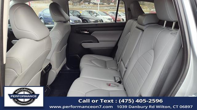 used 2020 Toyota Highlander car, priced at $29,995