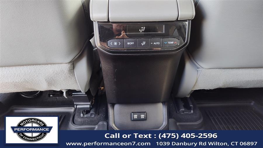 used 2020 Toyota Highlander car, priced at $29,888