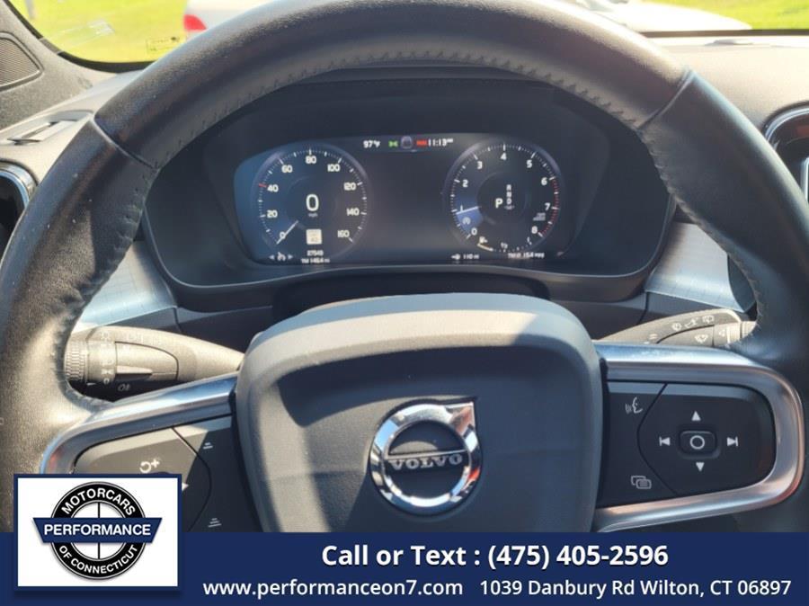used 2020 Volvo XC40 car, priced at $28,980