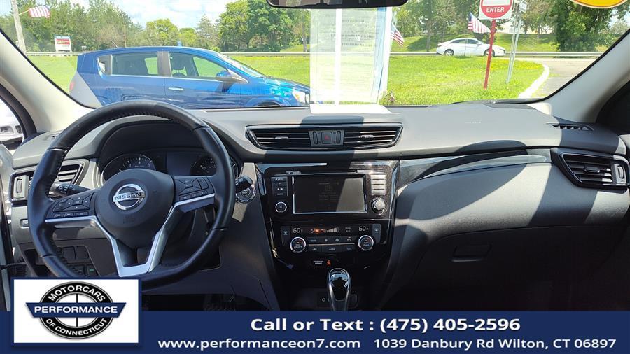 used 2020 Nissan Rogue Sport car, priced at $20,995
