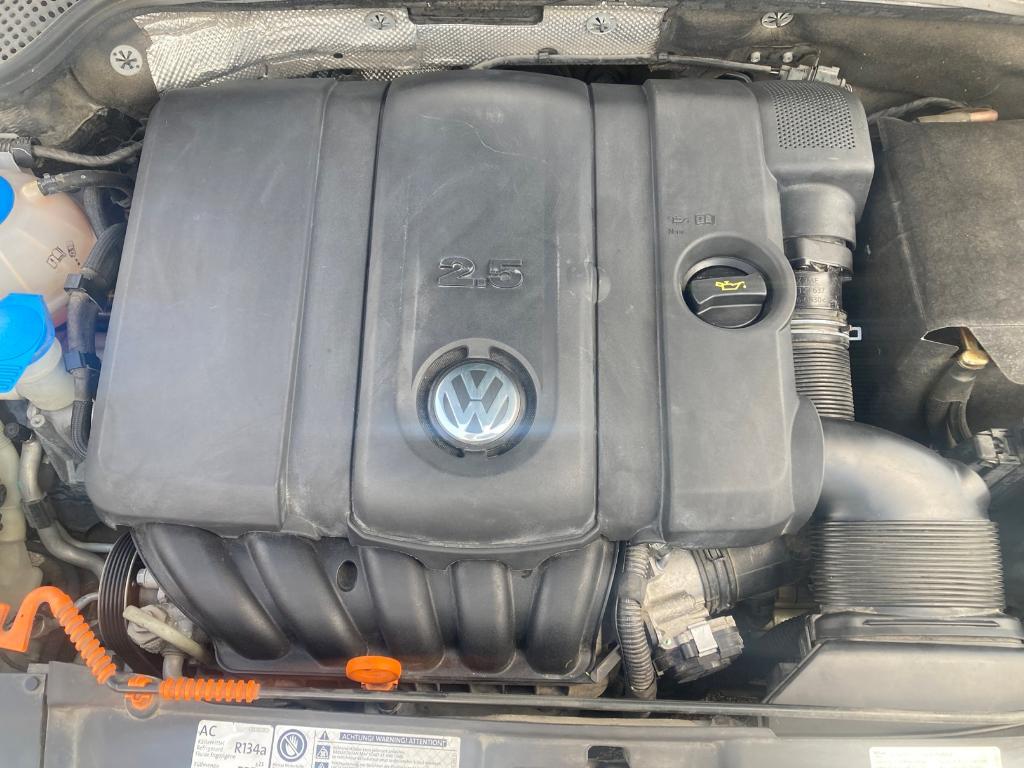 used 2013 Volkswagen Beetle car, priced at $12,595