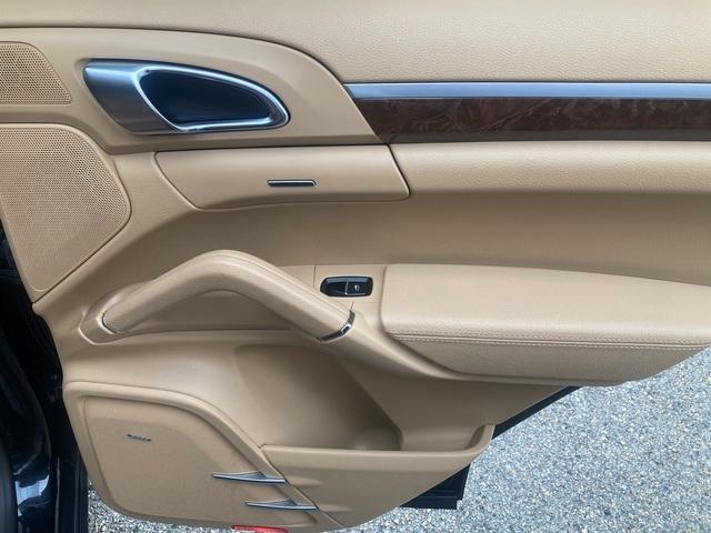 used 2014 Porsche Cayenne car, priced at $15,495