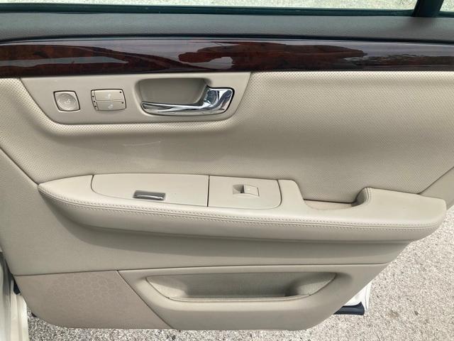 used 2010 Cadillac DTS car, priced at $10,495