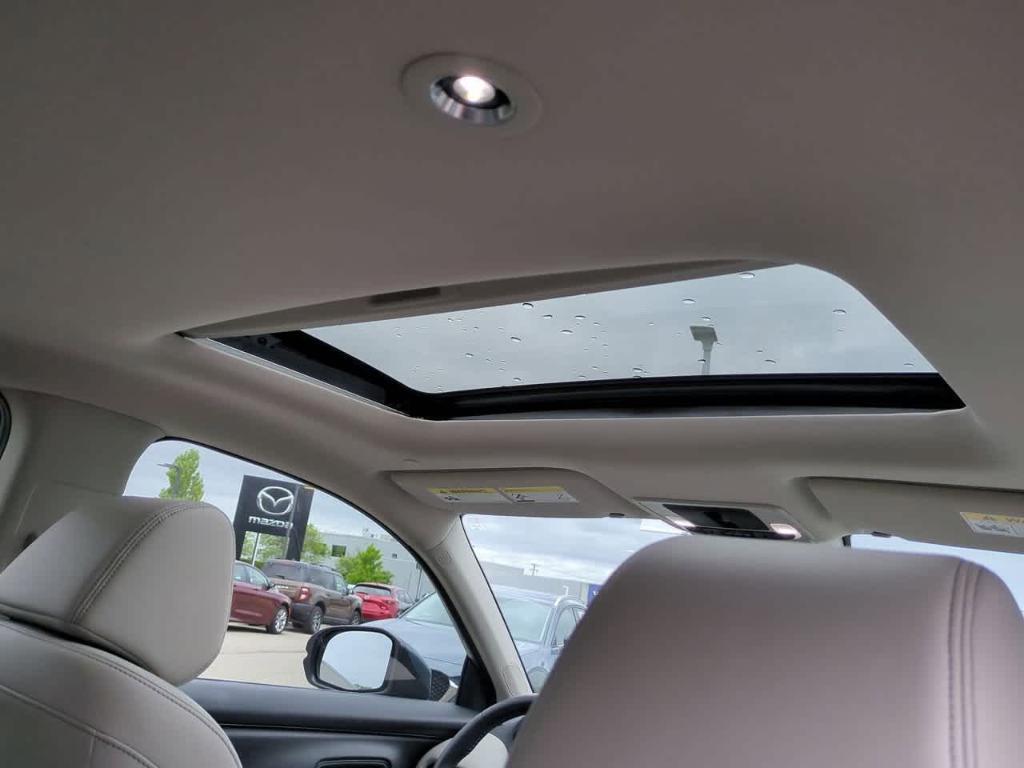 used 2024 Honda HR-V car, priced at $27,297