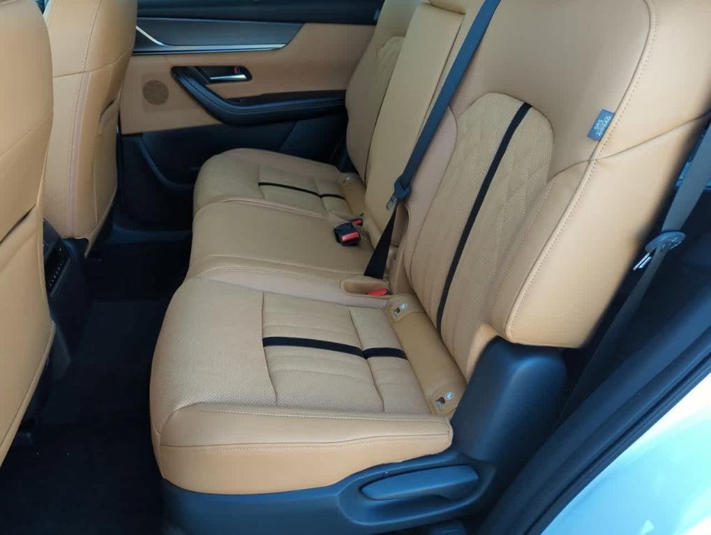 new 2025 Mazda CX-70 car, priced at $58,050