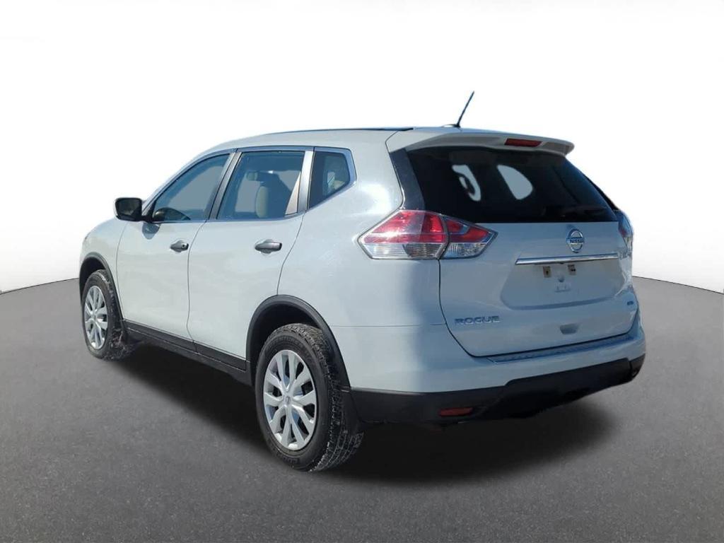 used 2016 Nissan Rogue car, priced at $10,356