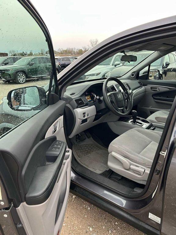 used 2016 Honda Pilot car, priced at $15,497