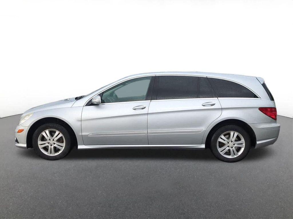 used 2008 Mercedes-Benz R-Class car, priced at $5,000
