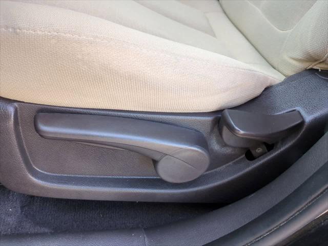 used 2012 Hyundai Santa Fe car, priced at $7,998
