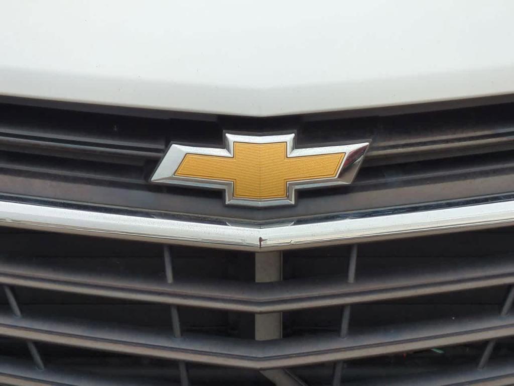 used 2018 Chevrolet Equinox car, priced at $11,297