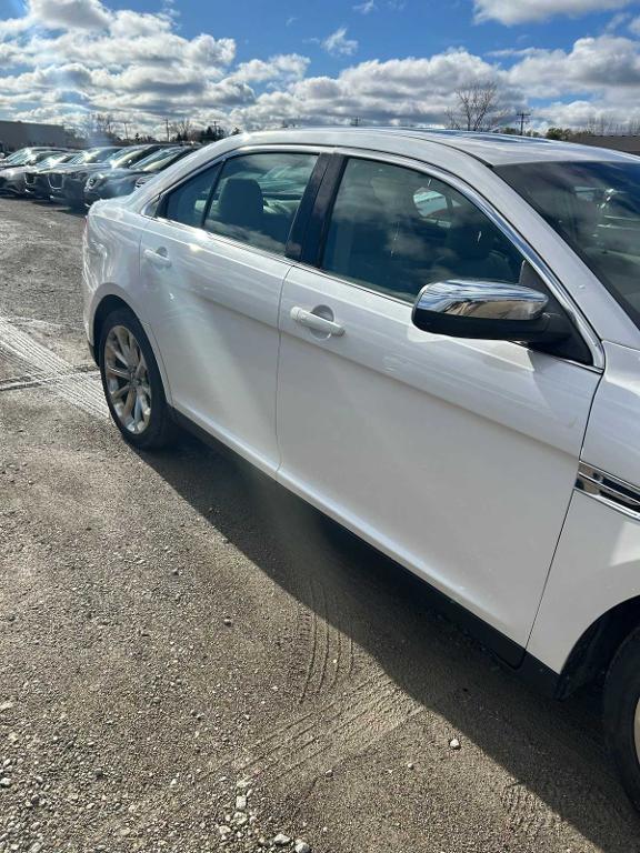 used 2013 Ford Taurus car, priced at $4,000