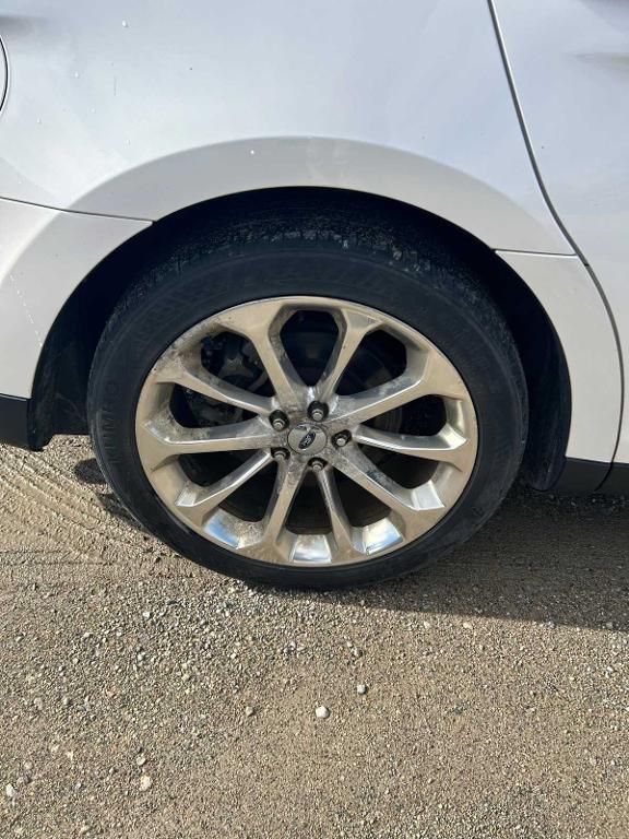 used 2013 Ford Taurus car, priced at $4,000